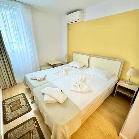 Diana ホテル エフォリエ・ノルド